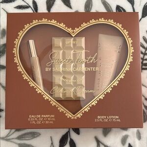 Sweet Tooth Gift Set by Sabrina Carpenter Caramel Dream